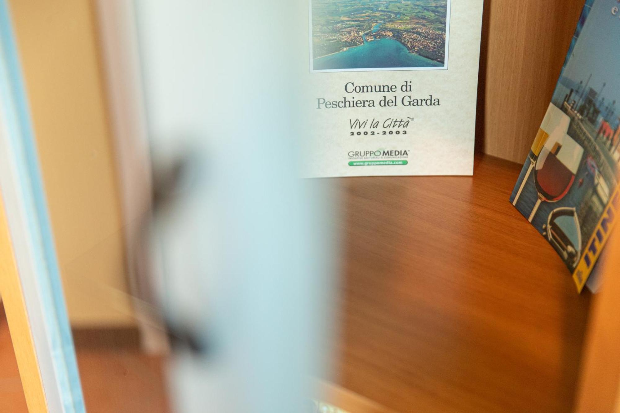 Prestige Garda Home - Ai Cappuccini Πεσκιέρα ντελ Γκάρντα Εξωτερικό φωτογραφία
