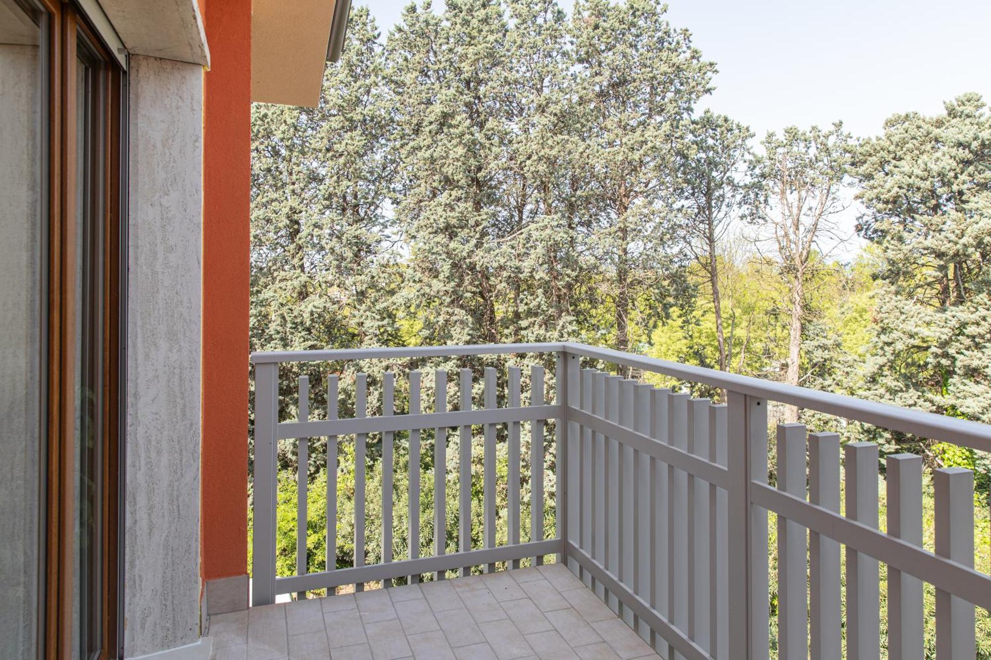 Prestige Garda Home - Ai Cappuccini Πεσκιέρα ντελ Γκάρντα Εξωτερικό φωτογραφία